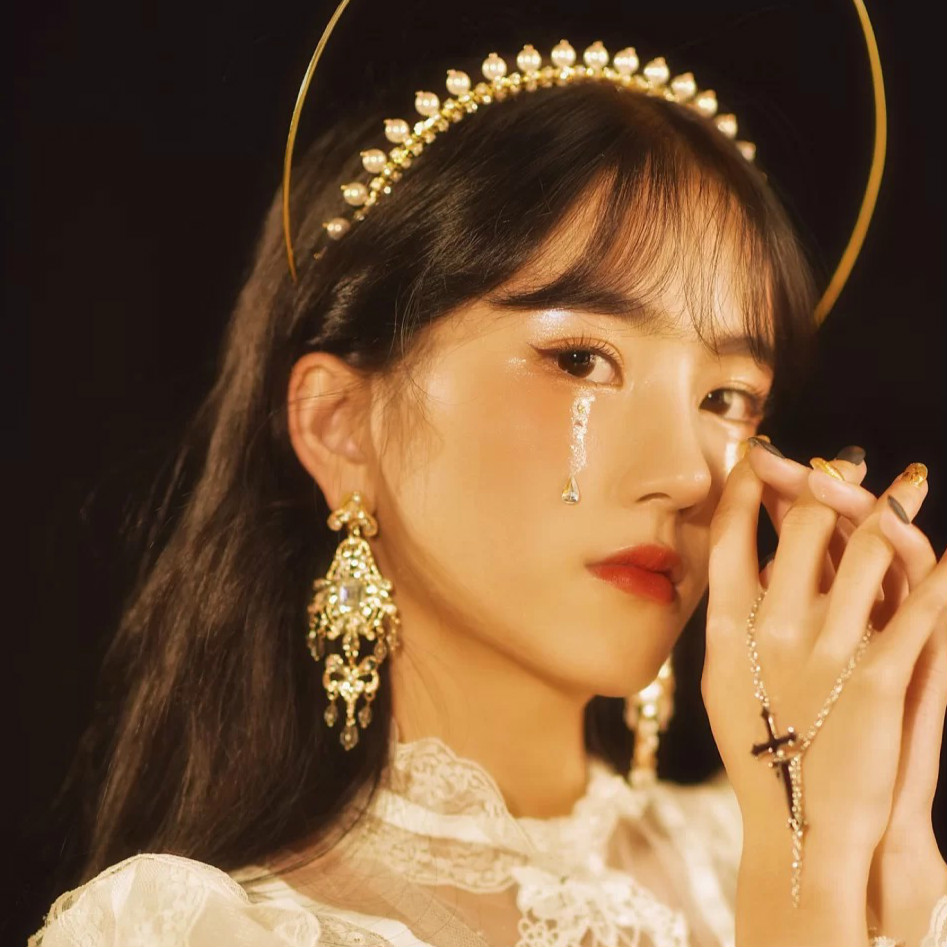 青岛化妆培训学校告诉你眼线的几种画法