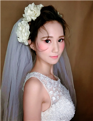 曼雅娜杂志彩妆与新娘造型