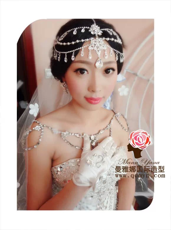 青岛新娘跟妆工作室--曼雅娜新娘跟妆造型作品