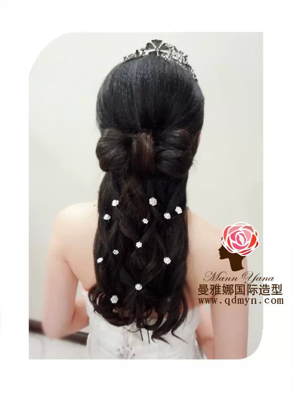 青岛新娘全程跟妆-曼雅娜彩妆造型一站式服务