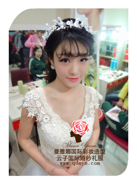 青岛婚礼化妆糖果妆-青岛曼雅娜国际彩妆造型