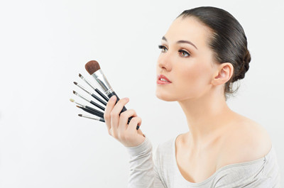 �ൺ��ױ��ѵѧУ-��ױ��ѵ