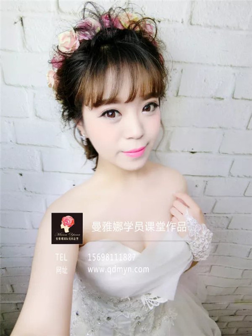 曼雅娜化妆学校学员作品