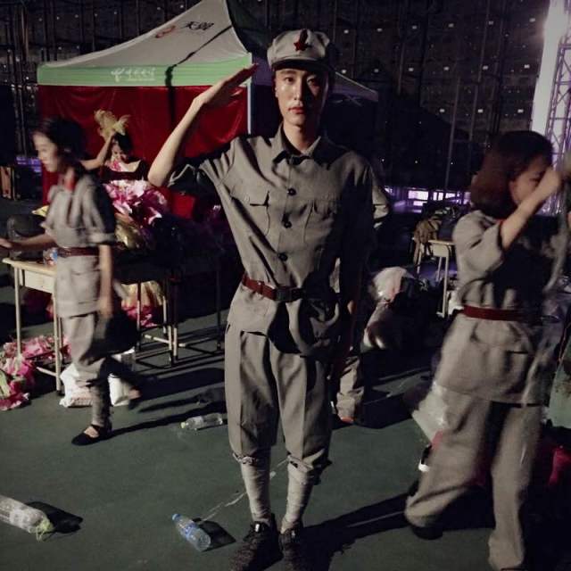 ��̨��Ա���ױ