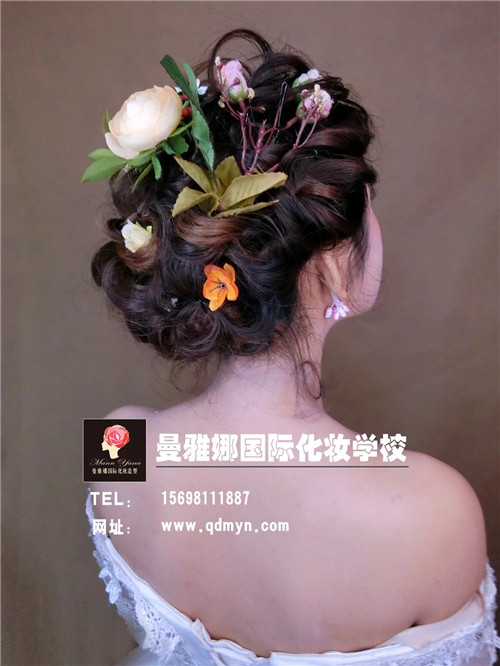 青岛化妆学校-森式新娘跟妆造型